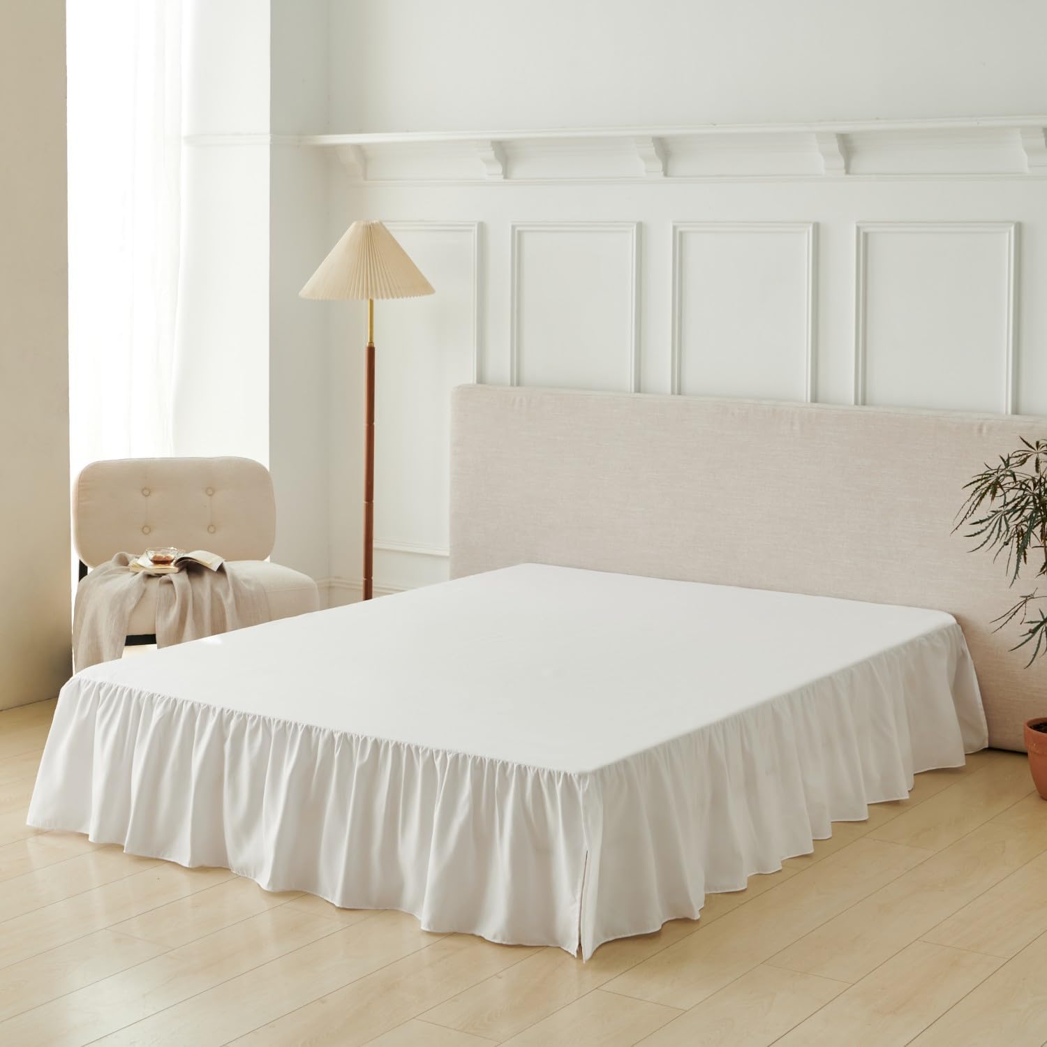 61v0HyCaUkL._AC_SL1500_.jpg Ruffled Bed Skirt White 14" Split Corners - Image 1