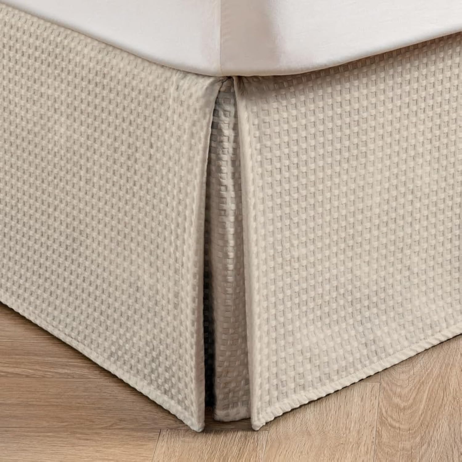 71uPnSwXwmL._AC_SL1500_.jpg Pleated Waffle Weave Bed Skirt Beige 14" - Image 1